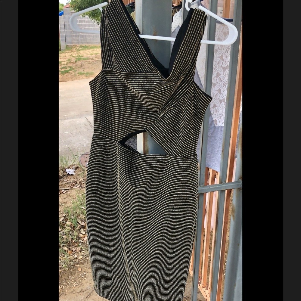 “Date Night” dress-midi. **only worn once**